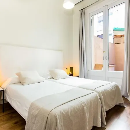 Bright And Modern 4bedroom With Terrace In Ramblas P1 Apartamento