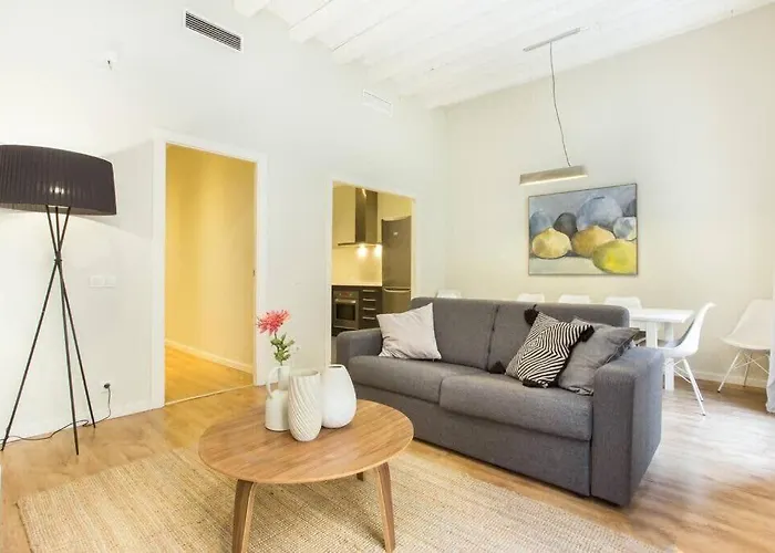 Διαμέρισμα The Collection - Bright And Modern 4bedroom With Terrace In Ramblas P1