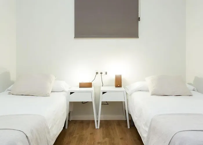 The Collection - Bright And Modern 4bedroom With Terrace In Ramblas P1 *
