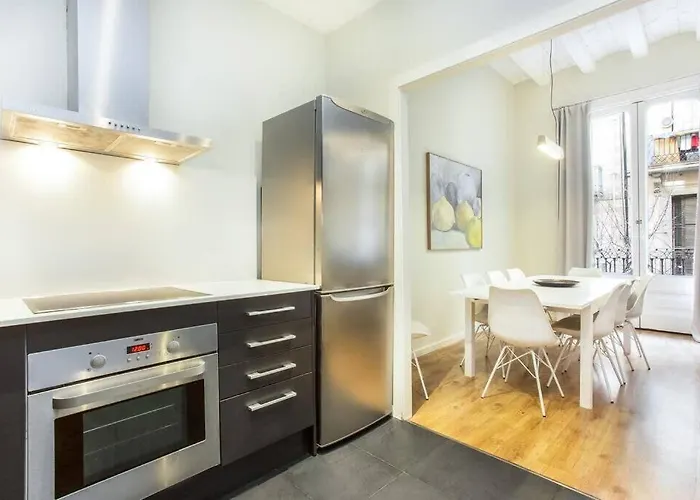 The Collection - Bright And Modern 4bedroom With Terrace In Ramblas P1 Βαρκελώνη